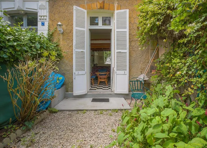 De Charme A Sur Mer. Trouville-sur-Mer