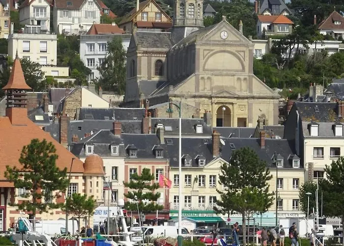 De Charme A Sur Mer. * Trouville-sur-Mer